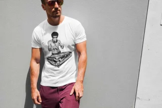DJ Party Bruce Lee Shirt, Shirt Retro 70s 80s 90s ,T Shirt Movie, Shirt Unisex ,T Shirt Gift for him, her, friend,